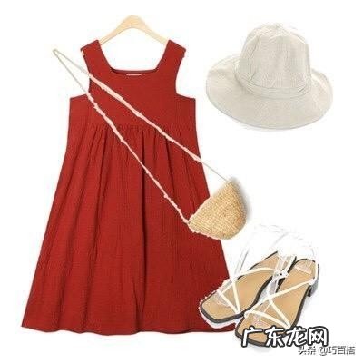 复古红色的穿着时尚搭配有哪些 一文读懂复古红是什么颜色