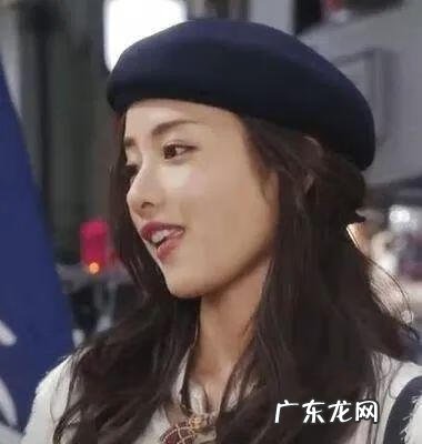 英伦帽的搭配图片 ins英伦风水桶帽