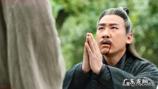 金庸里裘千仞能打过周伯通吗 裘千仞跟周伯通谁的武功厉害