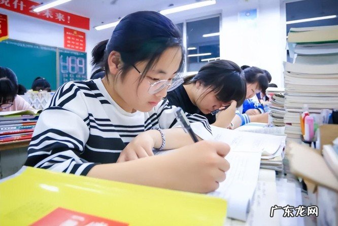 盘点大专和走单招两者之间的差别 学校单招和大专一样吗