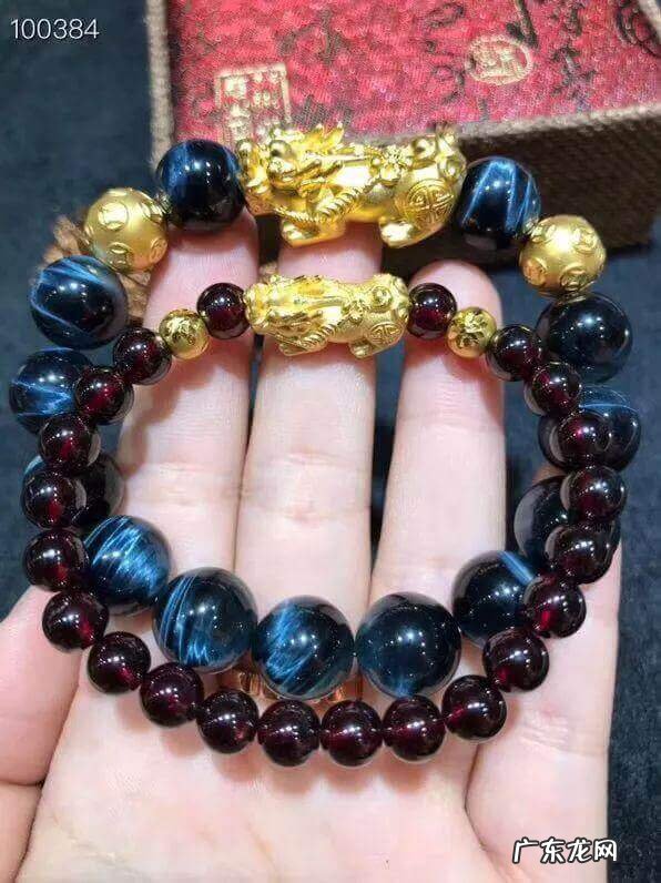 貔貅这两个字怎么读 貔貅读什么?