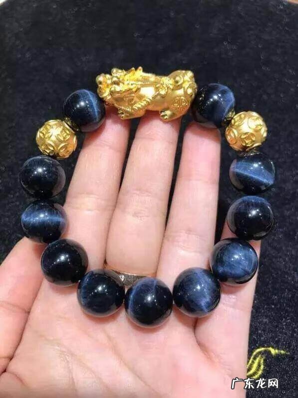 貔貅这两个字怎么读 貔貅读什么?