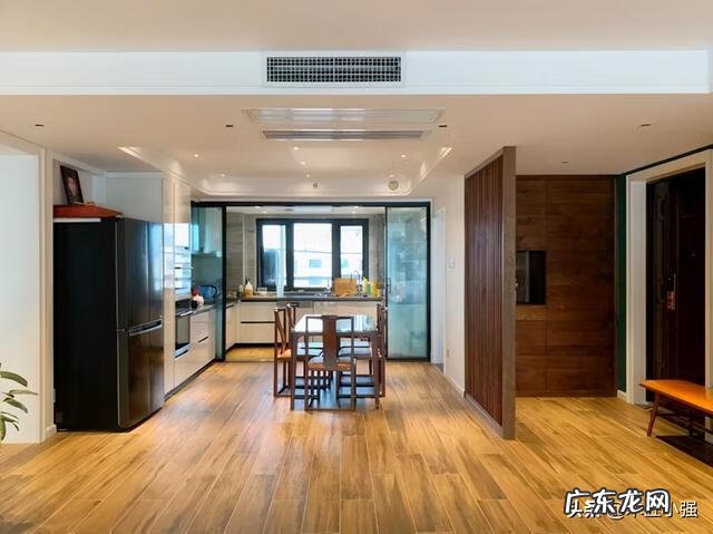 进门玄关柜 说说进门玄关柜上摆什么对风水好