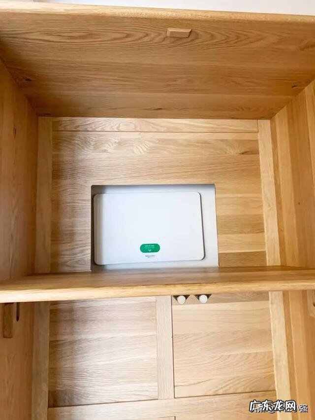 进门玄关柜 说说进门玄关柜上摆什么对风水好