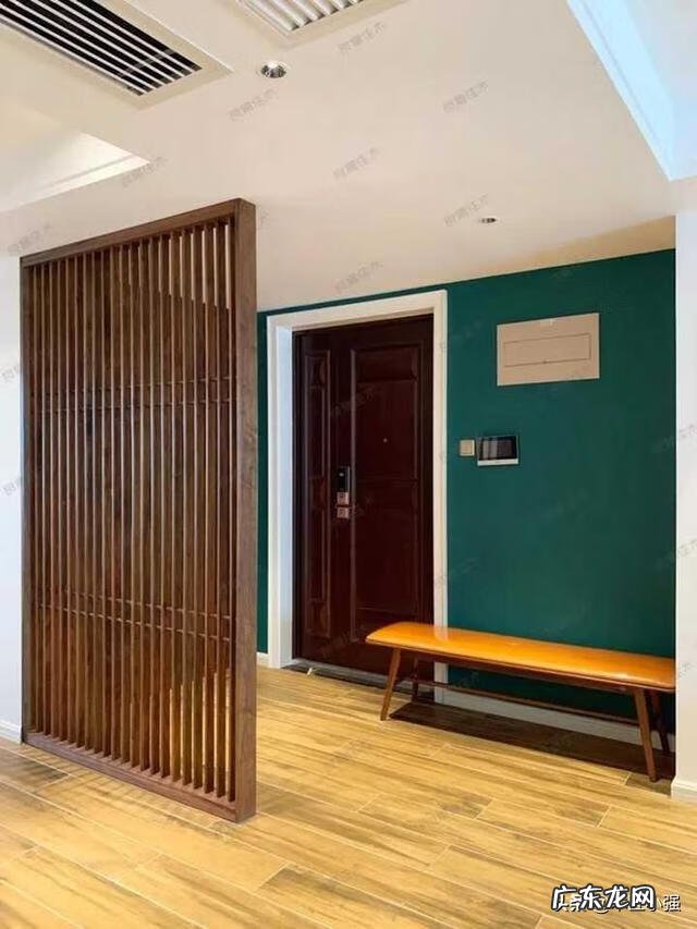 进门玄关柜 说说进门玄关柜上摆什么对风水好