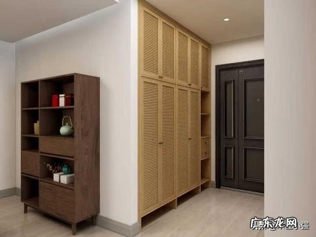 进门玄关柜 说说进门玄关柜上摆什么对风水好