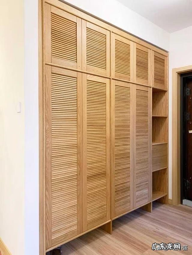 进门玄关柜 说说进门玄关柜上摆什么对风水好