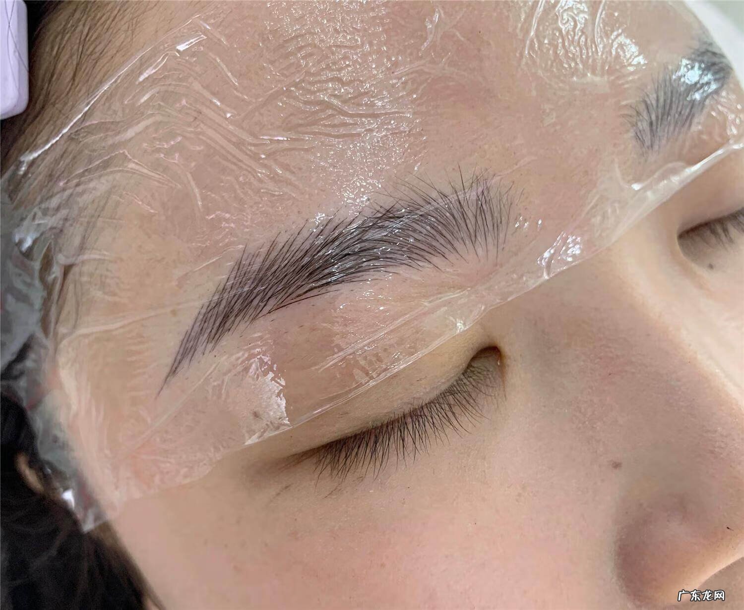 纹眉和绣眉的效果图 如何纹眉绣眉