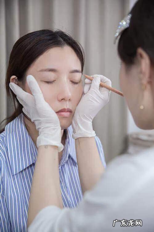 纹眉和绣眉的效果图 如何纹眉绣眉