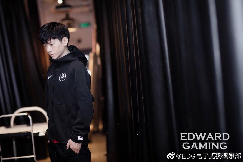 loli是谁 loli是什么意思啊