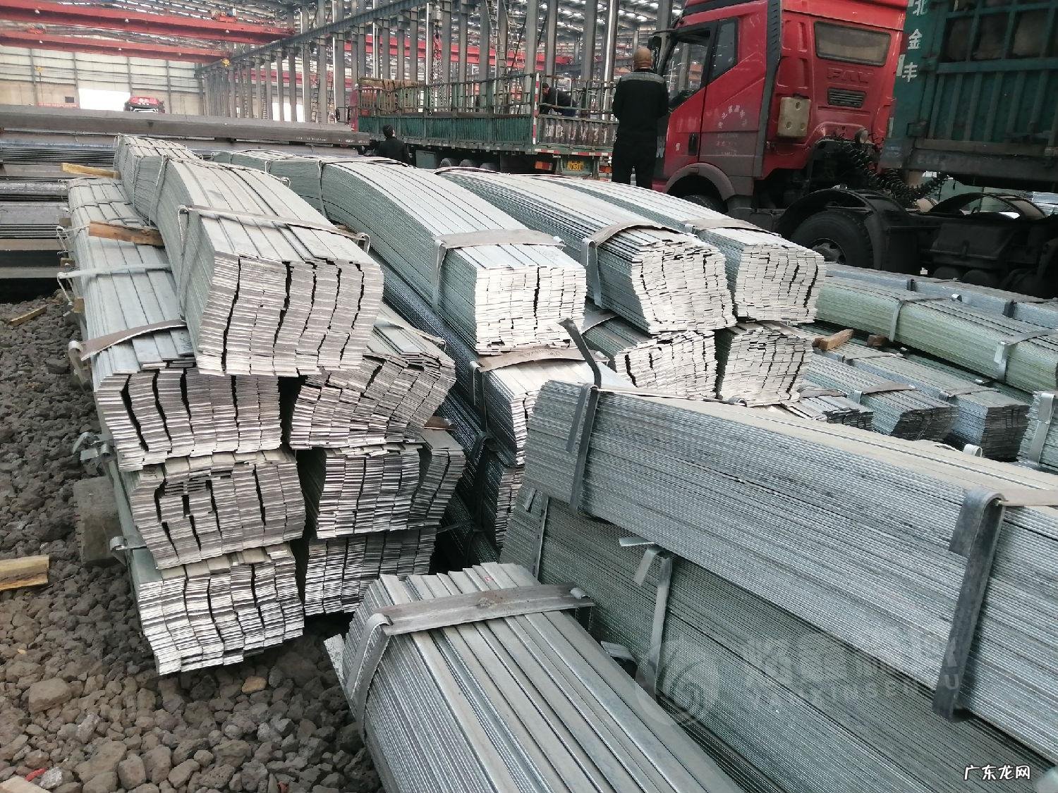 扁铁价格 扁钢价格走势