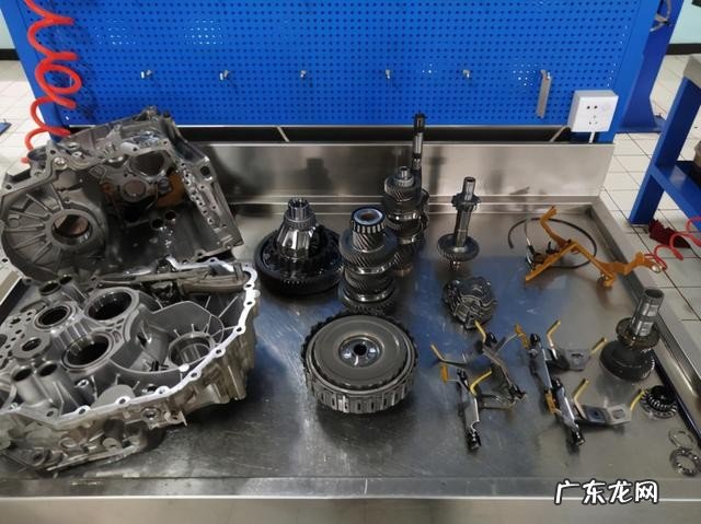 湿式双离合变速箱的优缺点分析 怎么知道买的湿式双离合变速箱