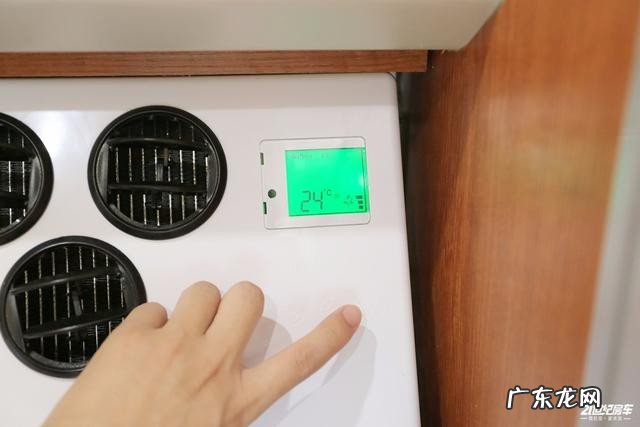 霞客乐四驱越野房车价格介绍 锐骐霞客乐多功能越野旅居车怎么样