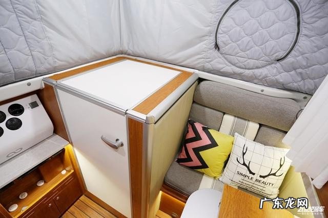 霞客乐四驱越野房车价格介绍 锐骐霞客乐多功能越野旅居车怎么样