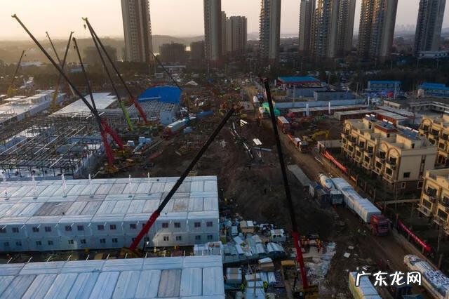 农村平房顶彩钢瓦好不好 平房顶搭彩钢瓦的好坏处