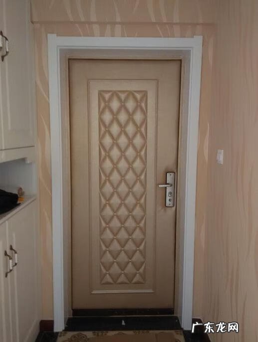 围墙可以开几个门 双开大门左开还是右开好