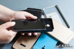 教你白色手机壳发黄怎么清洗变白 有色手机壳脏了怎么办