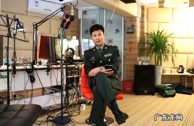 洁身自好为何惨遭妻子离婚 歌手耿为华的个人资料简介