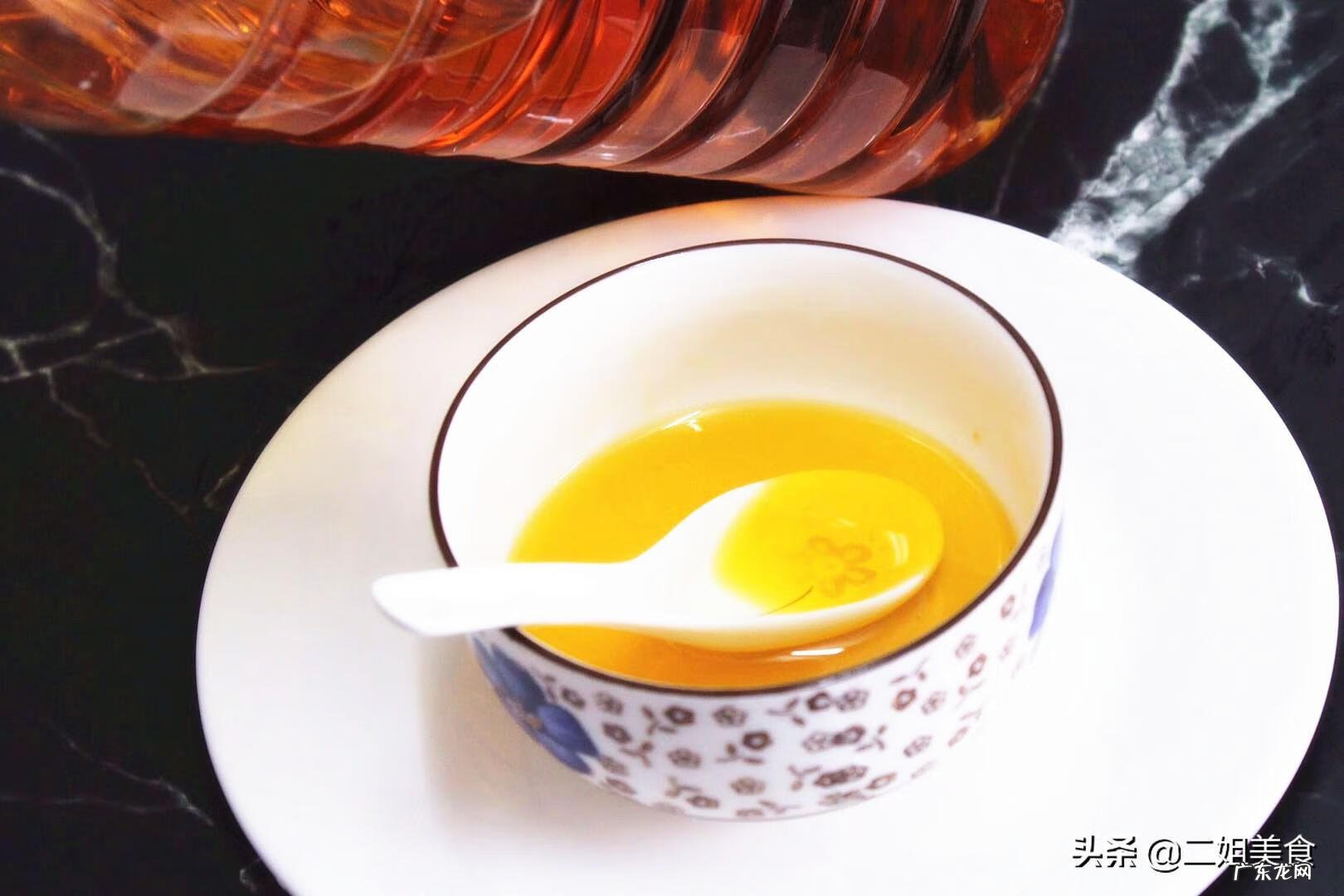 食品里的棕榈油是什么油 棕榈油和玉米油区别