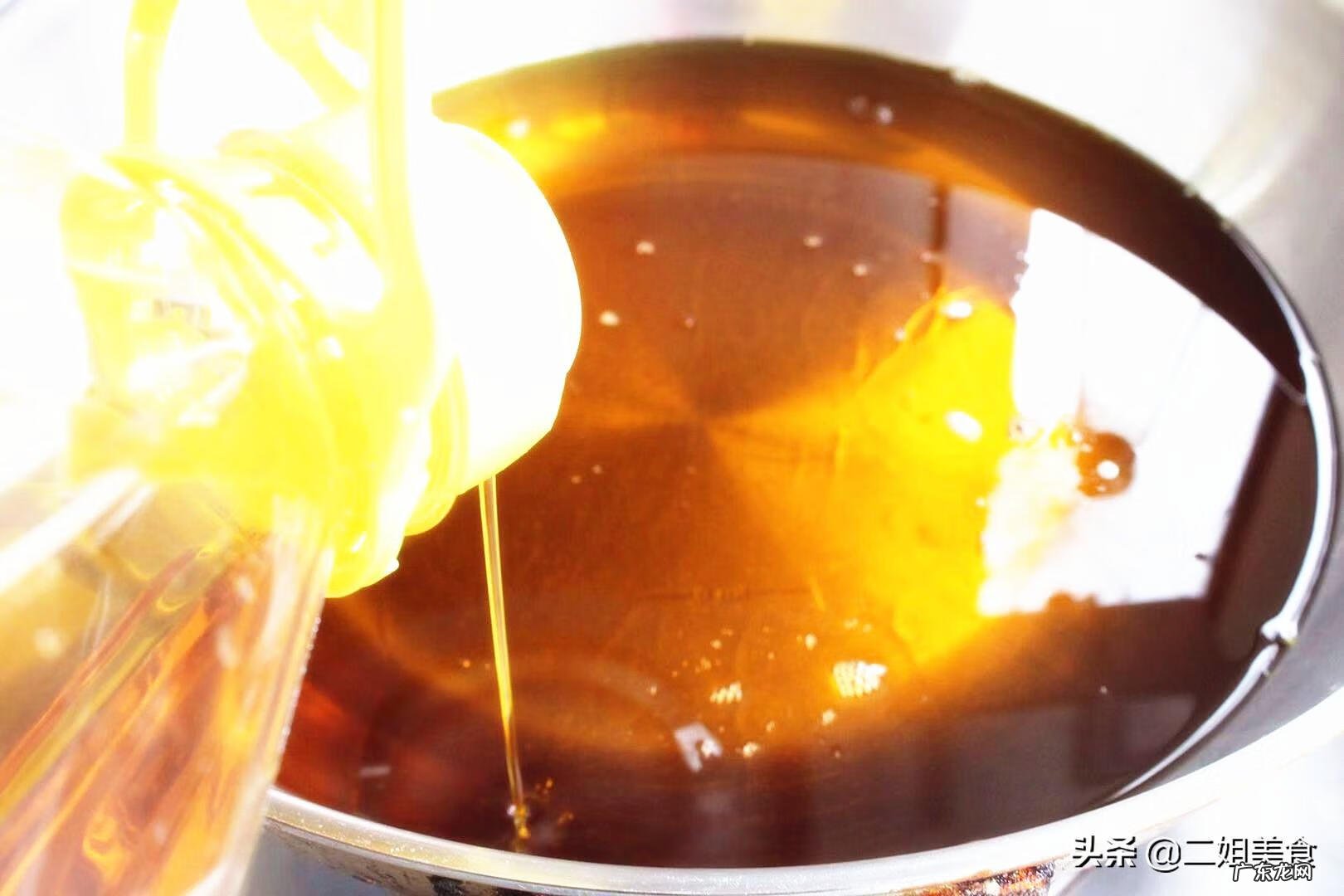 食品里的棕榈油是什么油 棕榈油和玉米油区别