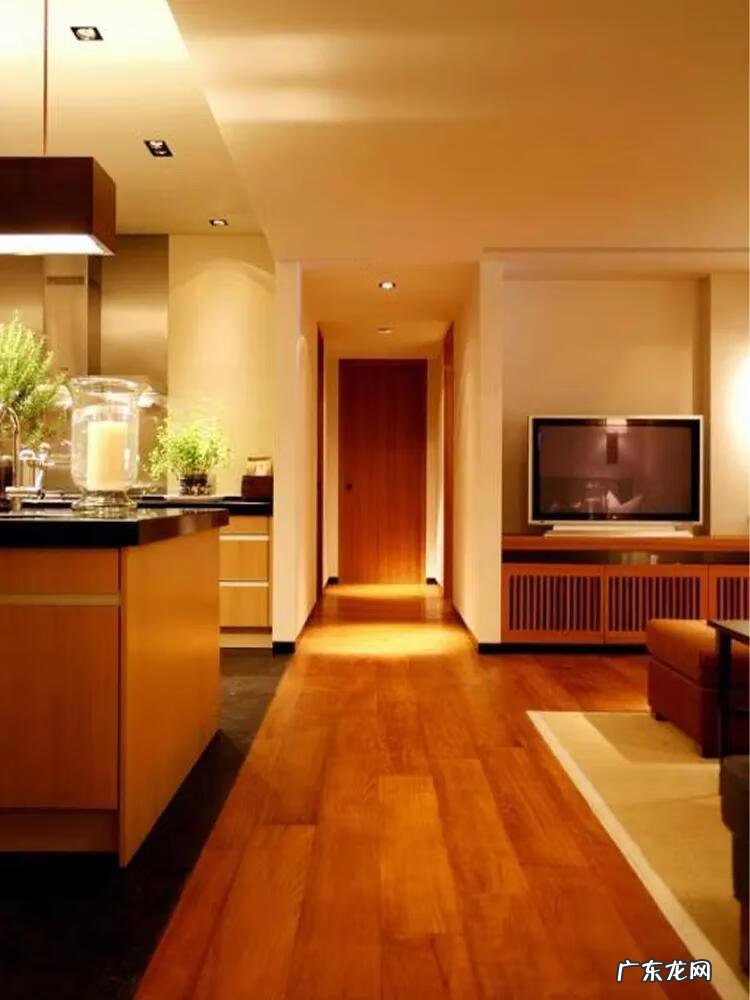 铺木地板方向风水图 风水木地板颜色搭配