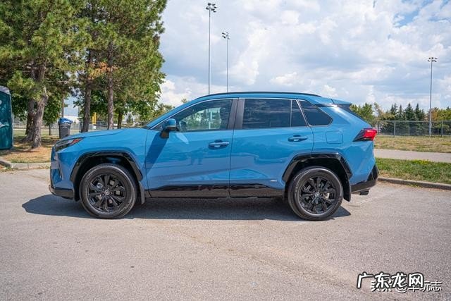 2022款丰田rav4价格介绍 丰田混动车型2022款价格是多少