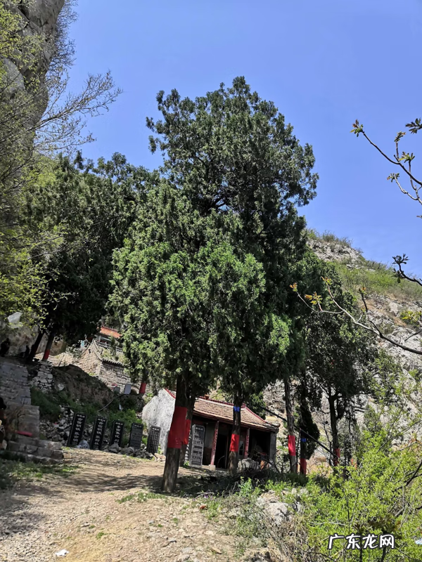 江苏苍龙山风景区 苍龙山上的风水大师