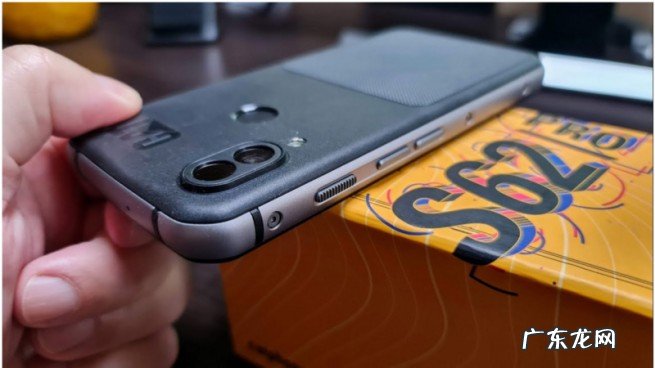 2022手机电池续航大比拼 全球手机电池耐用排行榜前十名