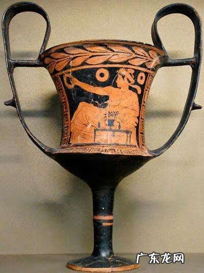 酒坛可以放在卧室里吗 卧房里放酒缸对风水好吗吗