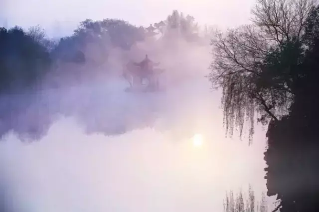 岑参的拼音是什么 岑参的读音正确