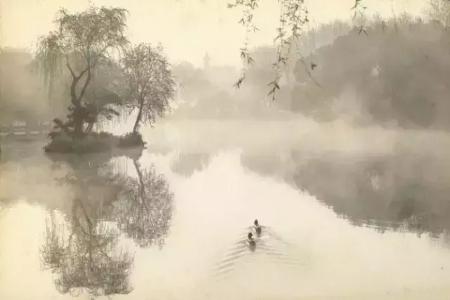 岑参的拼音是什么 岑参的读音正确