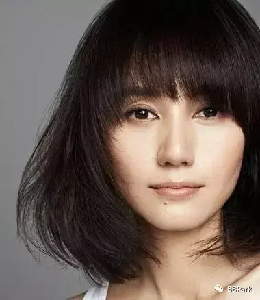 后背左边有痣的女人 人体后背痣反光风水吉祥图案