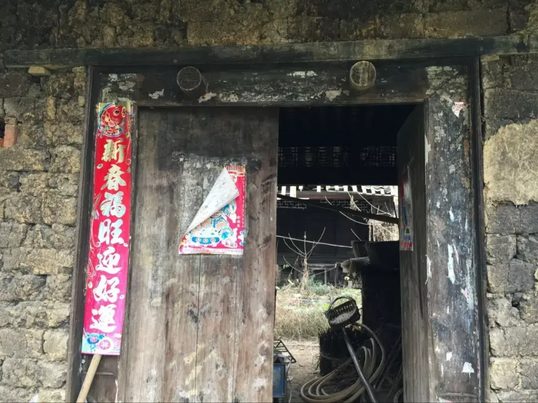 祠堂前的风水池塘 祠堂前风水树好不好