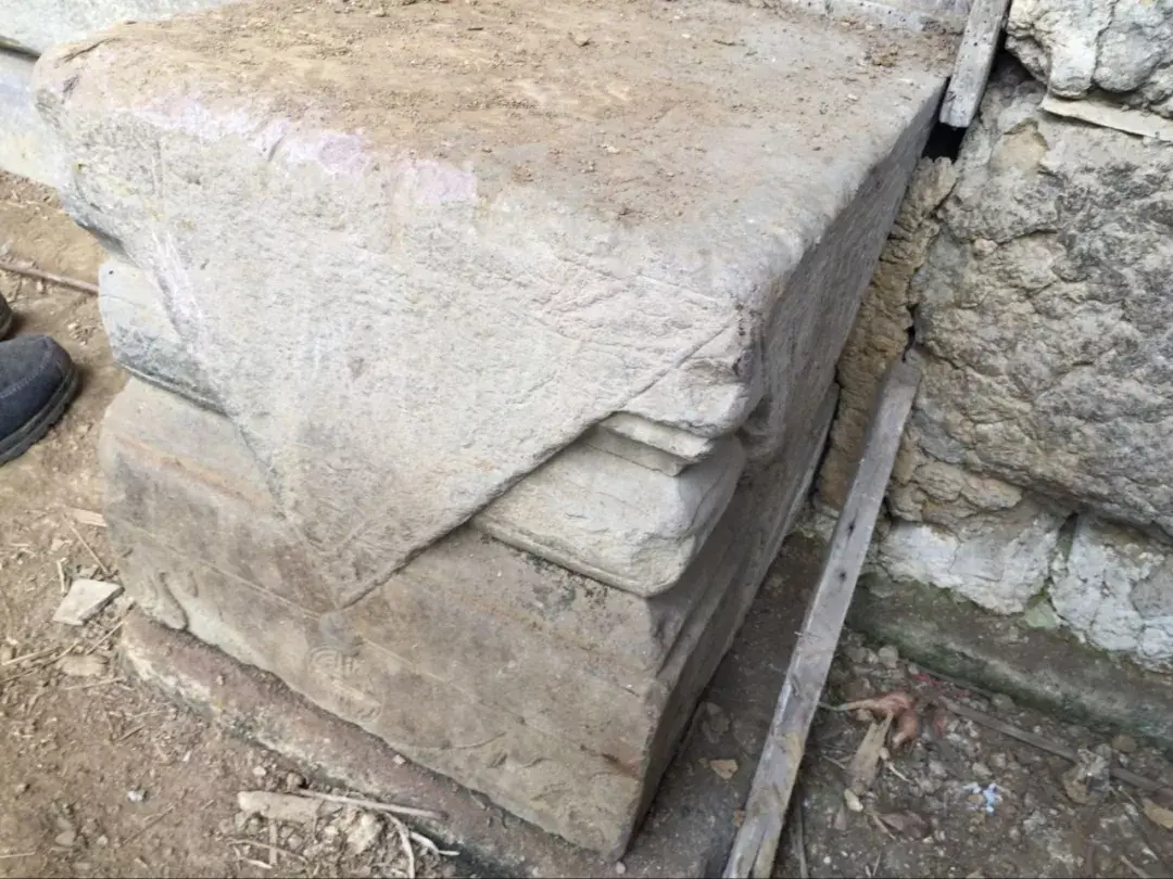 祠堂前的风水池塘 祠堂前风水树好不好