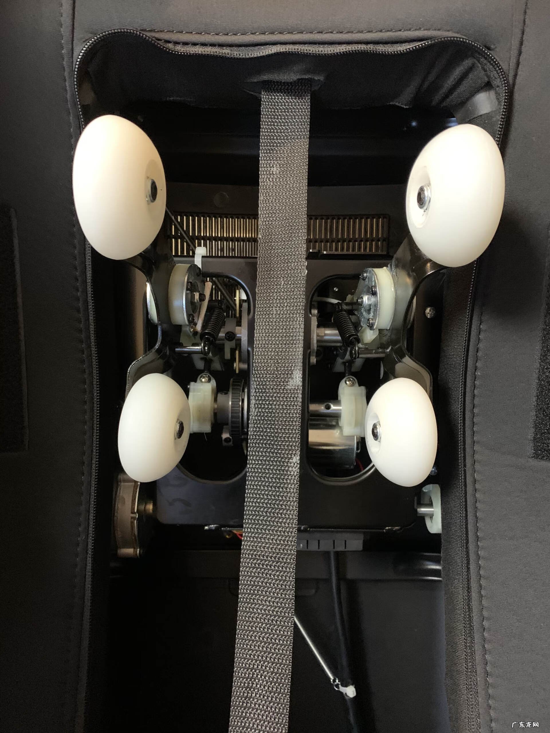 家里能不能有红色椅子 风水上有红色按摩椅好不好呢