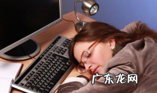 梦见很多人一起跳舞是什么征兆 梦见很多人一起跳舞有哪些征兆