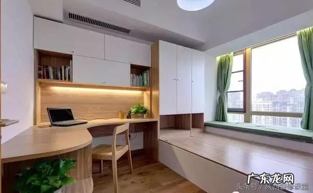 卧室怎么摆放钢琴和书桌 钢琴和书桌怎么摆好看