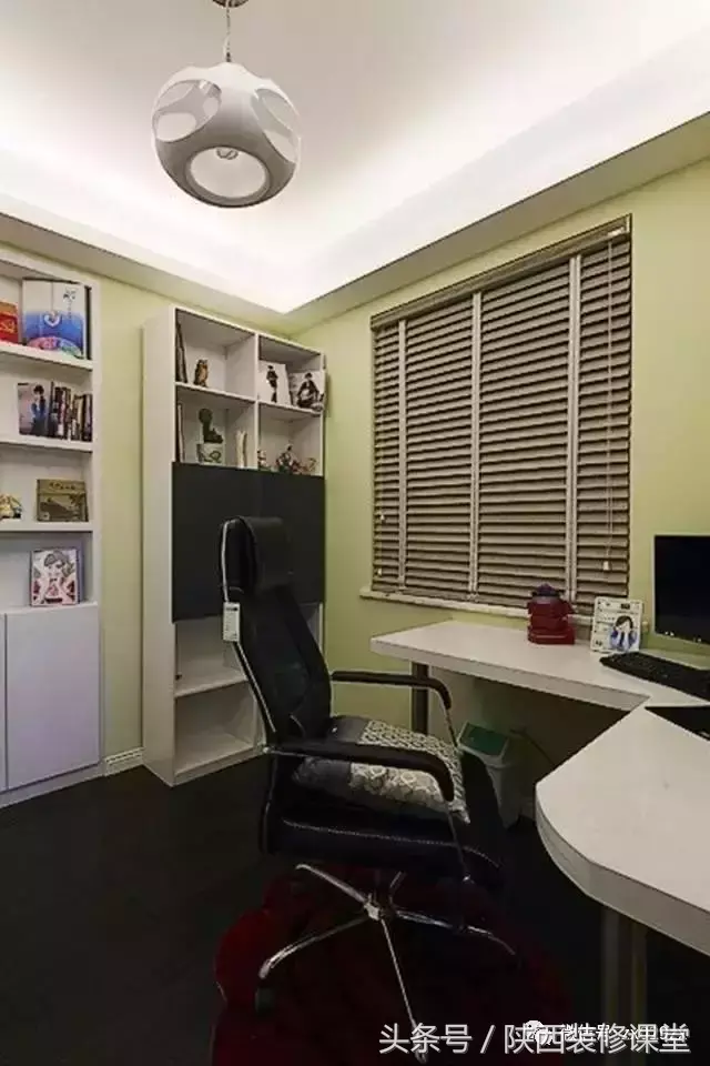 卧室怎么摆放钢琴和书桌 钢琴和书桌怎么摆好看