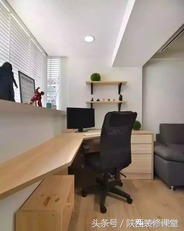 卧室怎么摆放钢琴和书桌 钢琴和书桌怎么摆好看