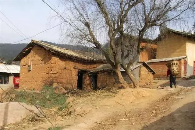 墓地风水对女儿有影响吗 看坟山风水带小孩好不好呢