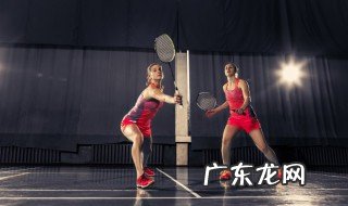 羽毛球辅助训练有哪些呢 羽毛球辅助训练有哪些