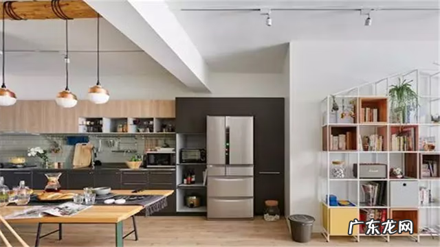 冰柜放客厅风水禁忌 客厅放冰柜影响风水吗