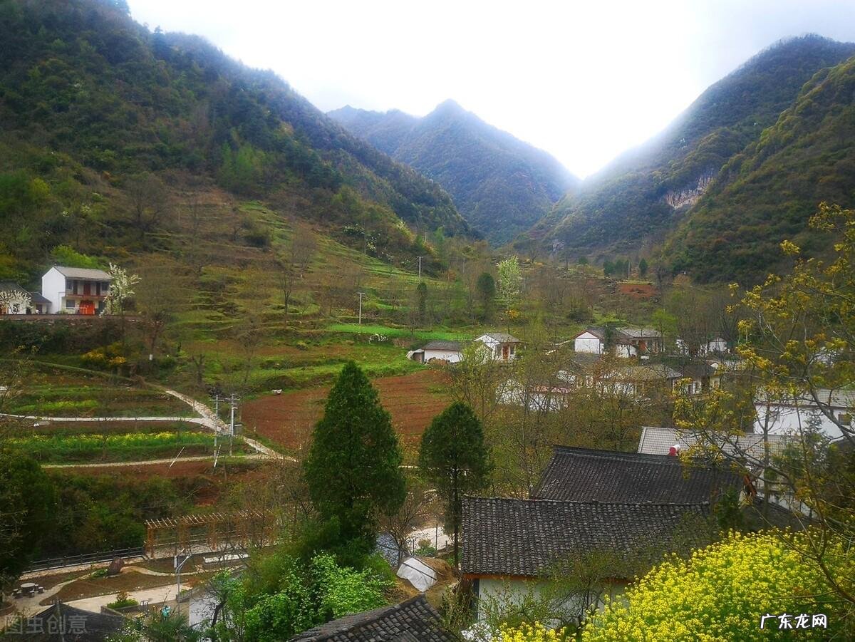 屋前有路还是屋后有路风水好 屋后面有路风水好吗