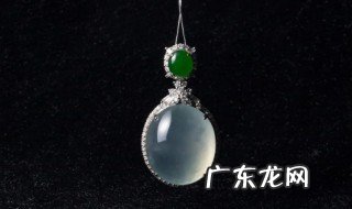 翡翠b货有什么特点 翡翠b货的特点介绍