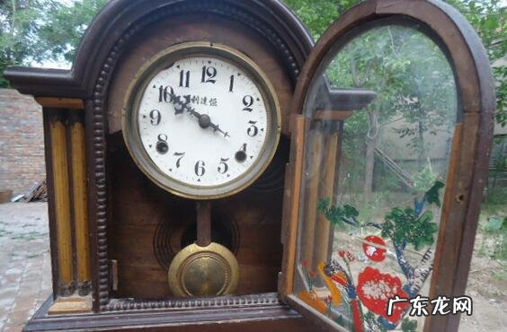 落地钟的摆放风水 风水上老式台钟怎么摆好