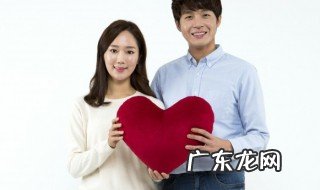 七夕节送男生什么礼物好 七夕节应该送男生什么礼物好