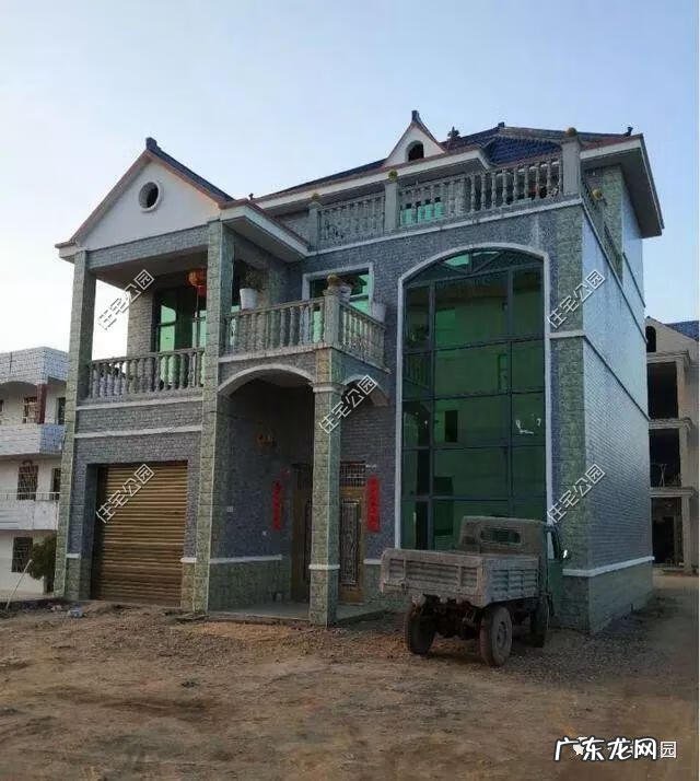 欧式床头罗马柱 床 罗马柱