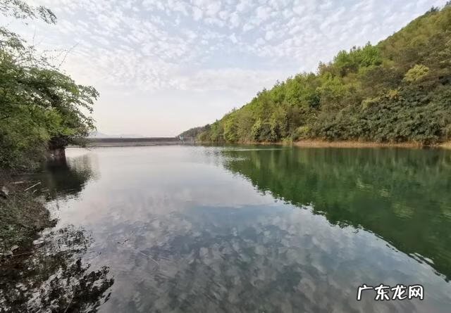 钓鱼的风水论 钓鱼水位看风水还是钓鱼