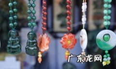 翡翠用什么链 戴翡翠用什么链子