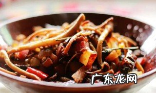 新鲜的茶树菇怎么做 新鲜的茶树菇的做法介绍